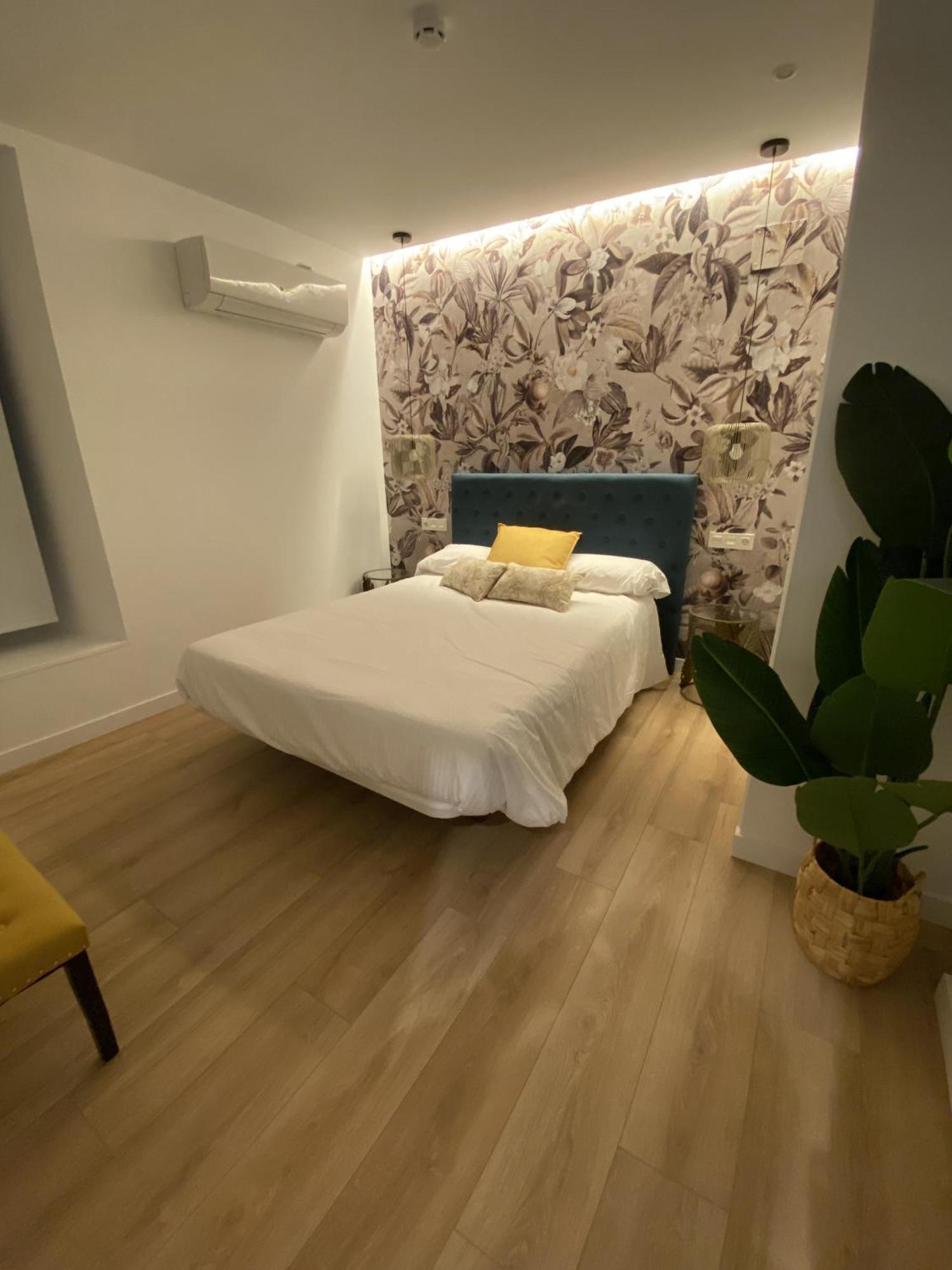 Apartamentos Penalara Segovia Eksteriør bilde